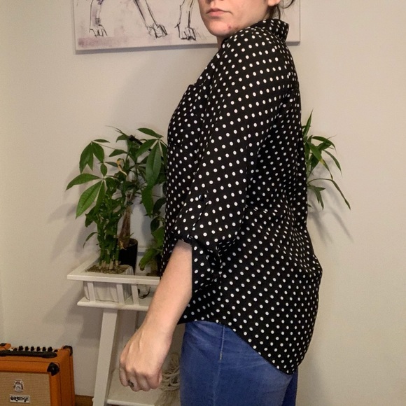 Button up - Picture 2 of 2